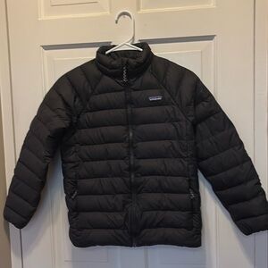Patagonia Youth Large Black Down Sweater